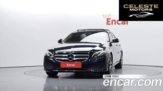 MERCEDES BENZ E-Classe W213 E300 Avantgarde 2018 — photo 3 sur 20