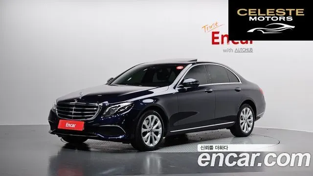 MERCEDES BENZ E-Classe W213 E220d 4MATIC Exclusive 2020 — photo 1 sur 20