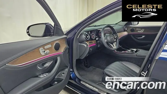 MERCEDES BENZ E-Classe W213 E220d 4MATIC Exclusive 2020 — photo 10 sur 20