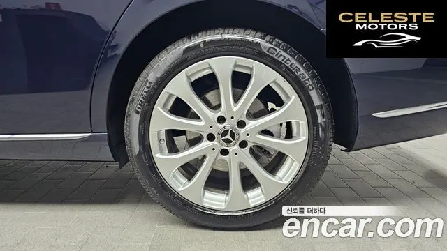 MERCEDES BENZ E-Classe W213 E220d 4MATIC Exclusive 2020 — photo 5 sur 20