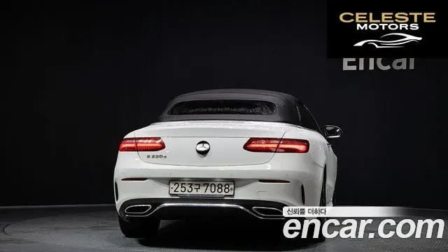 MERCEDES BENZ E-Classe W213 E220d Cabriolet 2018 — photo 4 sur 26