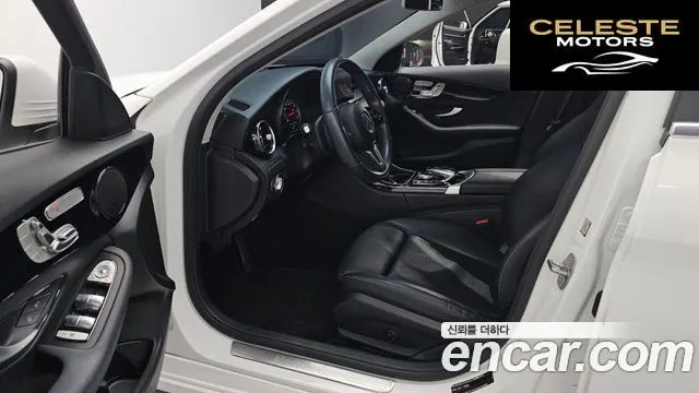 MERCEDES BENZ C-Classe W205 C200 2019 — photo 11 sur 26