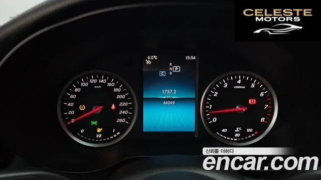 MERCEDES BENZ C-Classe W205 C200 2019 — photo 8 sur 26