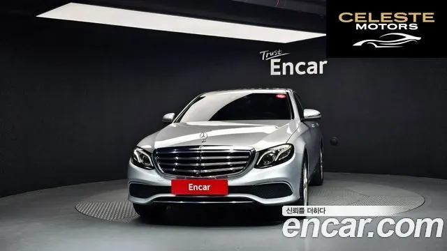 MERCEDES BENZ E-Classe W213 E300 4MATIC Exclusive 2018 — photo 3 sur 20