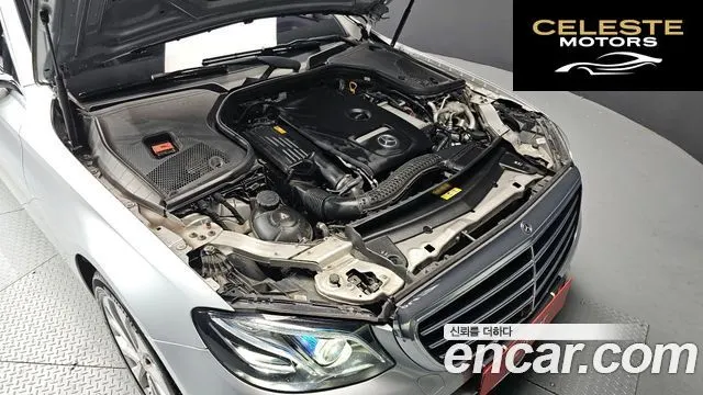 MERCEDES BENZ E-Classe W213 E300 4MATIC Exclusive 2018 — photo 6 sur 20
