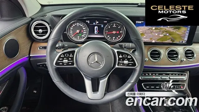 MERCEDES BENZ E-Classe W213 E220d 4MATIC Exclusive 2020 — photo 13 sur 20