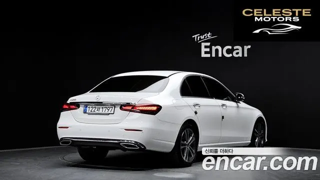 MERCEDES BENZ E-Classe W213 E250 Avantgarde 2023 — photo 2 sur 20