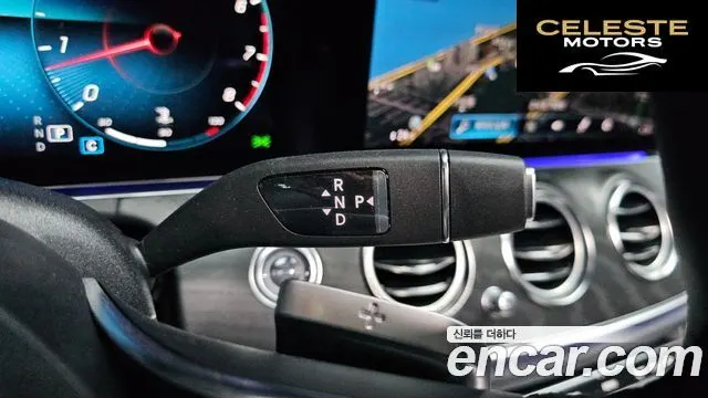 MERCEDES BENZ E-Classe W213 E250 Avantgarde 2023 — photo 9 sur 20