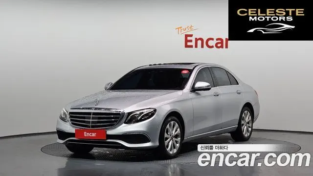 MERCEDES BENZ E-Classe W213 E300 4MATIC Exclusive 2019 — photo 1 sur 20