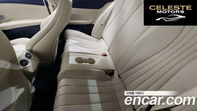 MERCEDES BENZ E-Classe W213 E220d Coupé 2018 — photo 12 sur 20