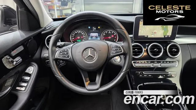 MERCEDES BENZ C-Classe W205 C200 2016 — photo 13 sur 20