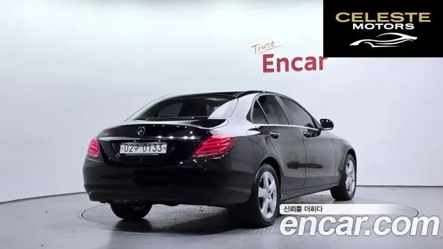 MERCEDES BENZ C-Classe W205 C200 2016 — photo 2 sur 20
