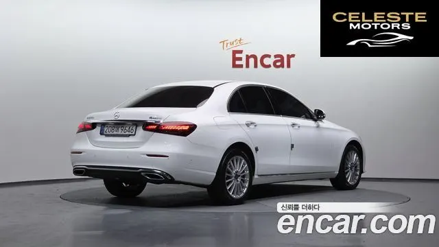 MERCEDES BENZ E-Classe W213 E220d 4MATIC Exclusive 2021 — photo 2 sur 20