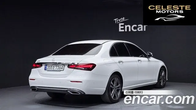 MERCEDES BENZ E-Classe W213 E250 Avantgarde 2023 — photo 2 sur 26