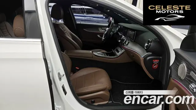 MERCEDES BENZ E-Classe W213 E350 4MATIC Exclusive 2023 — photo 11 sur 20