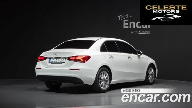 MERCEDES BENZ A-Classe W177 A220 Berline 2020 — photo 2 sur 20