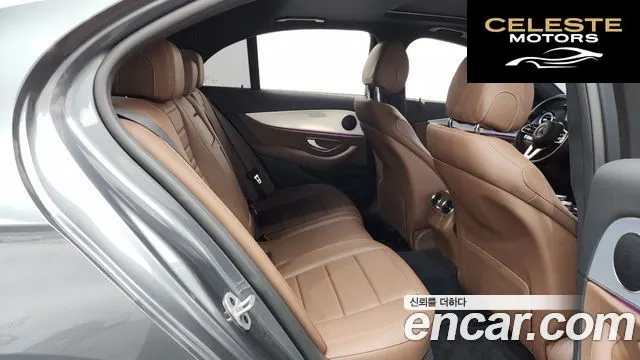 MERCEDES BENZ E-Classe W213 E250 Avantgarde 2020 — photo 12 sur 26