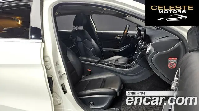 MERCEDES BENZ GLA-Classe X156 GLA200 d 2016 — photo 10 sur 20