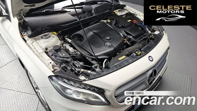 MERCEDES BENZ GLA-Classe X156 GLA200 d 2016 — photo 6 sur 20