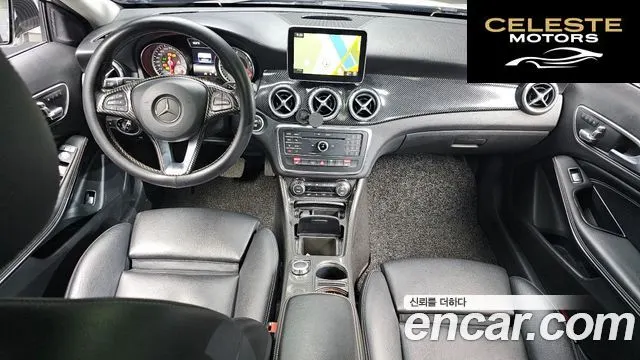 MERCEDES BENZ GLA-Classe X156 GLA200 d 2016 — photo 7 sur 20