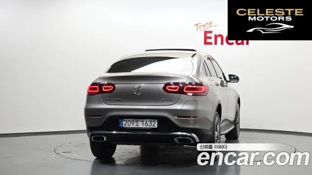 MERCEDES BENZ GLC-Classe X253 GLC300e 4MATIC Coupé 2021 — photo 4 sur 20