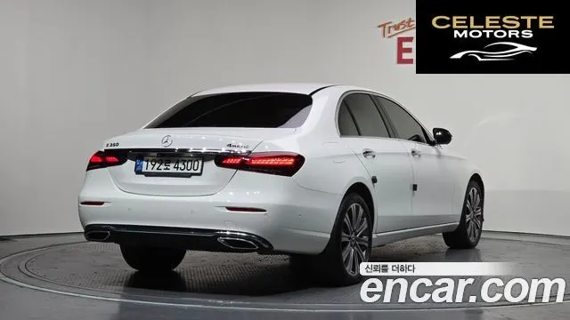 MERCEDES BENZ E-Classe W213 E350 4MATIC Exclusive 2023 — photo 2 sur 20