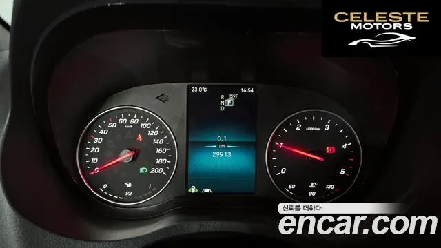 MERCEDES BENZ 2.0 2023 — photo 8 sur 26