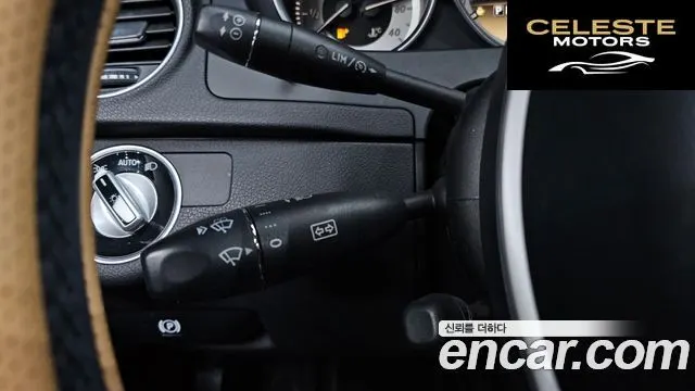 MERCEDES BENZ C-Classe W204 C200 CGI Avantgarde 2012 — photo 18 sur 26