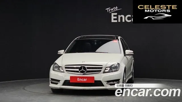 MERCEDES BENZ C-Classe W204 C200 CGI Avantgarde 2012 — photo 3 sur 26