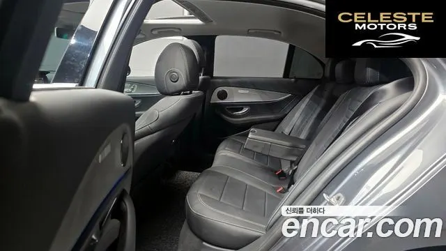 MERCEDES BENZ E-Classe W213 E300 Avantgarde 2019 — photo 13 sur 20
