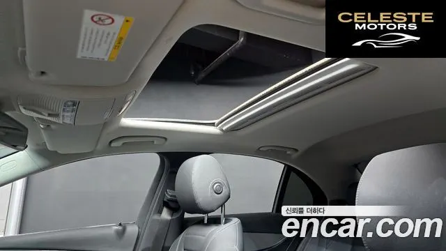 MERCEDES BENZ E-Classe W213 E300 Avantgarde 2019 — photo 19 sur 20