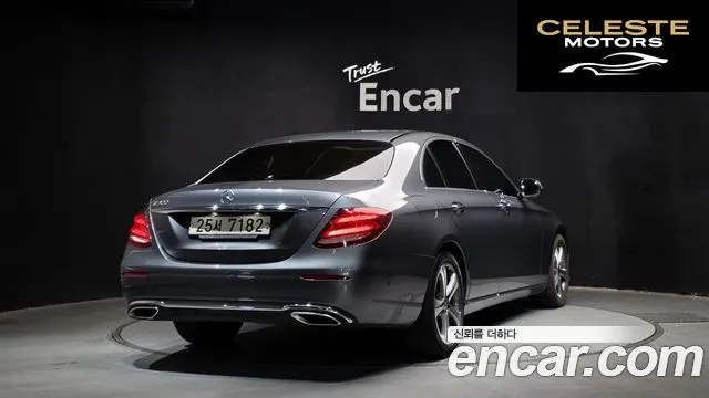MERCEDES BENZ E-Classe W213 E300 Avantgarde 2019 — photo 2 sur 20