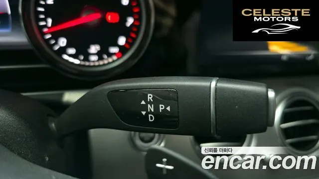 MERCEDES BENZ E-Classe W213 E300 Avantgarde 2019 — photo 9 sur 20