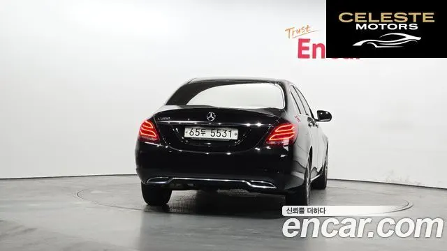 MERCEDES BENZ C-Classe W205 C200 Avantgarde 2017 — photo 4 sur 20