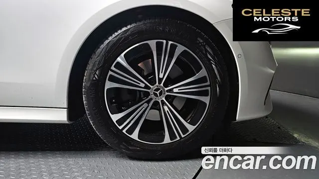 MERCEDES BENZ E-Classe W214 E200 Avantgarde 2025 — photo 5 sur 26