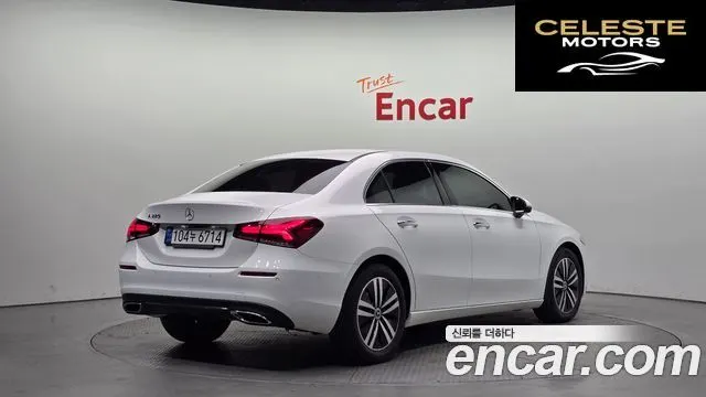 MERCEDES BENZ A-Classe W177 A220 Berline 2021 — photo 2 sur 20