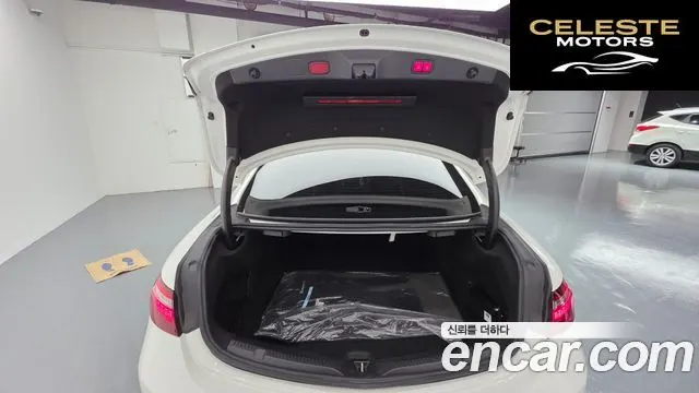 MERCEDES BENZ E-Classe W213 E300d 4MATIC Coupé 2022 — photo 19 sur 26