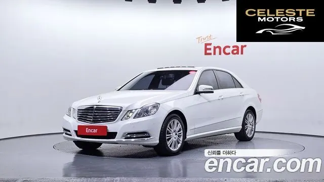MERCEDES BENZ E-Classe W212 E300 2011 — photo 1 sur 20