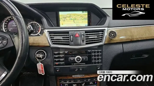 MERCEDES BENZ E-Classe W212 E300 2011 — photo 14 sur 20
