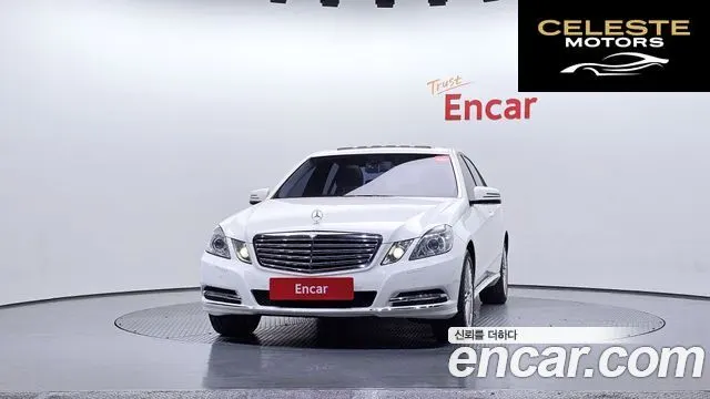 MERCEDES BENZ E-Classe W212 E300 2011 — photo 3 sur 20