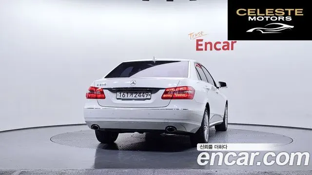 MERCEDES BENZ E-Classe W212 E300 2011 — photo 4 sur 20
