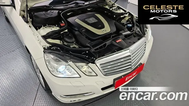 MERCEDES BENZ E-Classe W212 E300 2011 — photo 6 sur 20