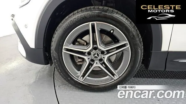 MERCEDES BENZ GLB-Classe X247 GLB250 4MATIC 2021 — photo 5 sur 20