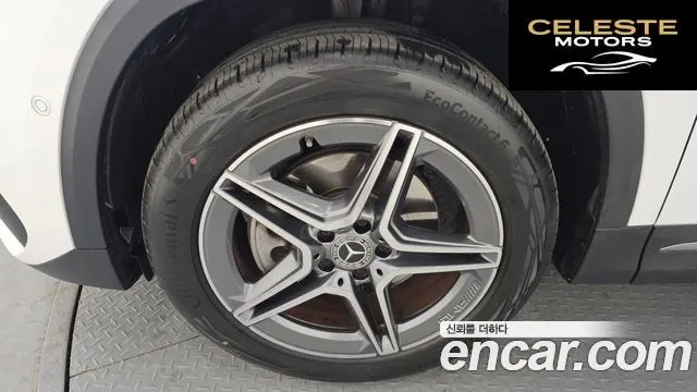 MERCEDES BENZ GLA-Classe H247 GLA250 4MATIC 2022 — photo 5 sur 20