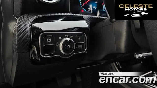 MERCEDES BENZ A-Classe W177 A250 4MATIC Berline 2020 — photo 18 sur 20