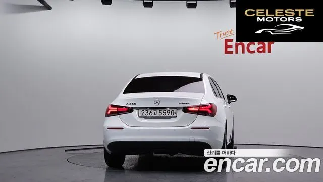 MERCEDES BENZ A-Classe W177 A250 4MATIC Berline 2020 — photo 4 sur 20
