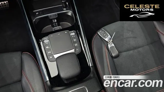 MERCEDES BENZ GLA-Classe H247 GLA250 4MATIC 2022 — photo 18 sur 20