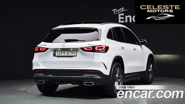MERCEDES BENZ GLA-Classe H247 GLA250 4MATIC 2022 — photo 2 sur 20