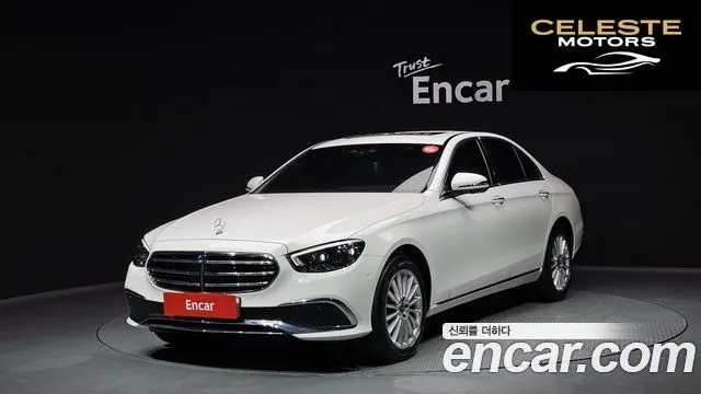 MERCEDES BENZ E-Classe W213 E220d 4MATIC Exclusive 2022 — photo 1 sur 20