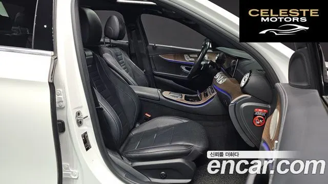 MERCEDES BENZ E-Classe W213 E220d 4MATIC Exclusive 2022 — photo 10 sur 20